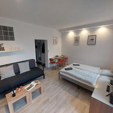Utulny Apartman S Balkonom Daire Bratislava Dış mekan fotoğraf
